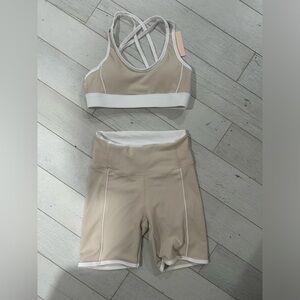 New Wilo Women’s Top and Shorts size S